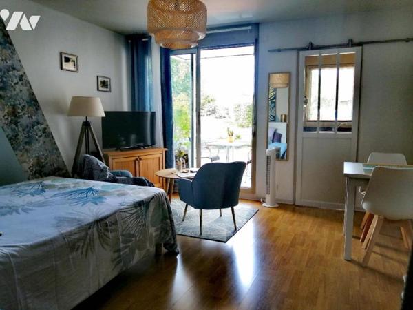 BAGNOLES DE L'ORNE, Résidence la Madeleine, studio meublé refait à neuf