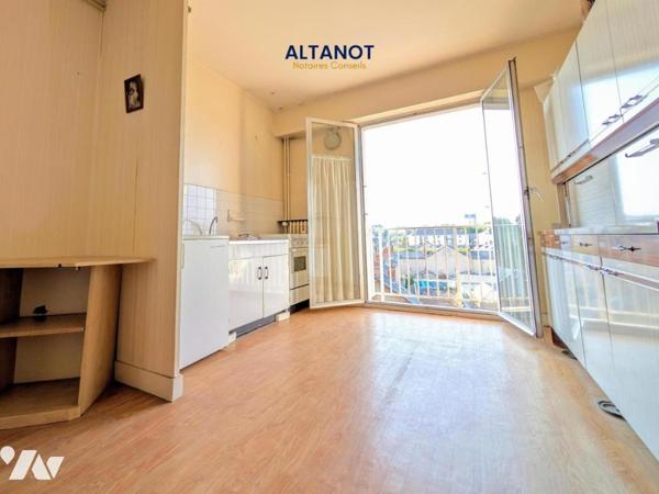 Appartement T2 - avec balcon - Cave S-sol