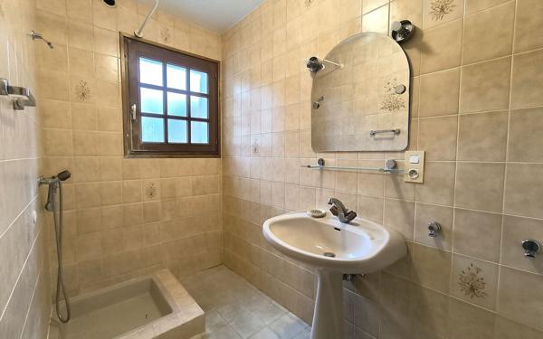 Maison à vendre    6 pièces • 174 m2 Prévessin-Moëns