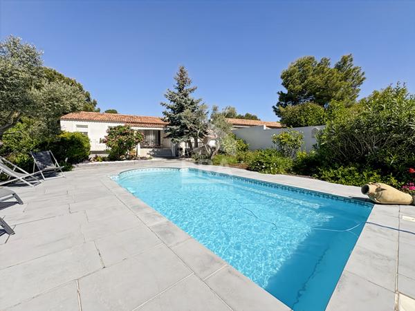 Les Pennes Mirabeau - Maison T5 96m2 sur parcelle de 772m2 avec piscine