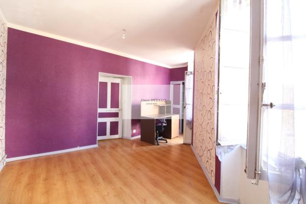 Duplex 6 pièces 121 m² avec balcon, cave et grenier