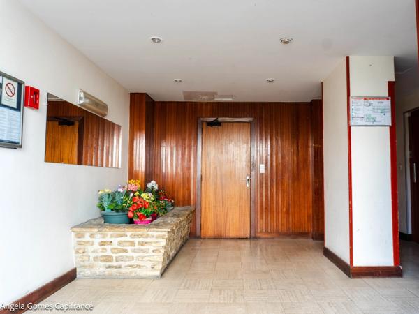 Charmant studio de 28,27 m2 avec balcon, cave et parking NEUILLY SUR MARNE (93)