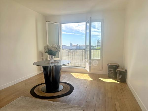 Appartement à vendre 2 pièces FONTENAY SOUS BOIS (94), au cœur des Rigollots, en limite immédiate de VINCENNES