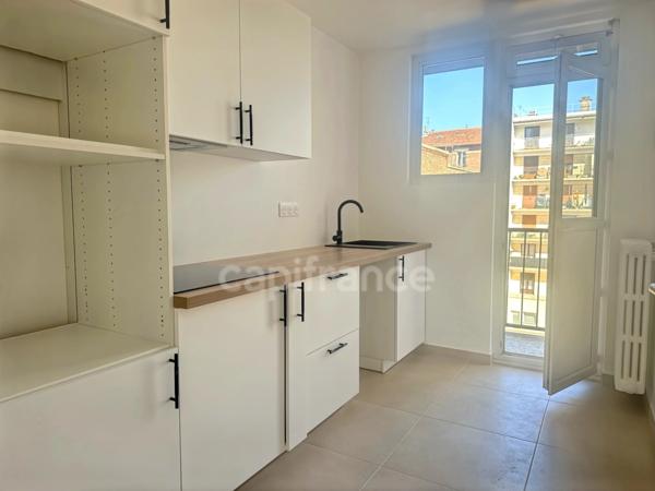 Appartement à vendre 2 pièces FONTENAY SOUS BOIS (94), au cœur des Rigollots, en limite immédiate de VINCENNES