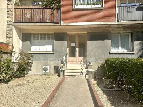 Appartement à vendre 2 pièces FONTENAY SOUS BOIS (94), au cœur des Rigollots, en limite immédiate de VINCENNES