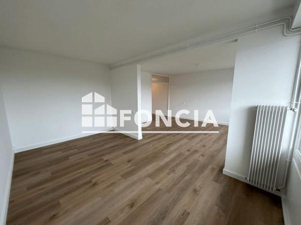 Location Appartement 2 pièces 71.9 m² - 175 A 179 BD ANDRE SAUTEL La Rochelle 17000