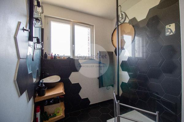 Location : appartement F3 à CARPENTRAS