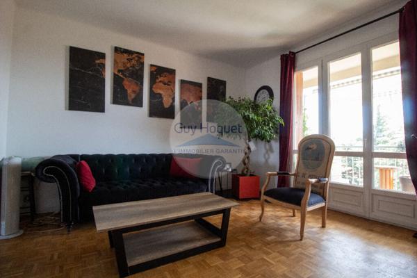 Location : appartement F3 à CARPENTRAS