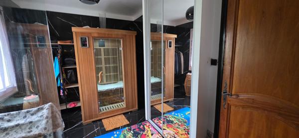 Maison - 6 pièces - 200 m²