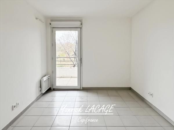 Appartement T2 MARSEILLE 13008 avec terrasse sans vis-à-vis – Résidence récente face au parc du 26e Centenaire