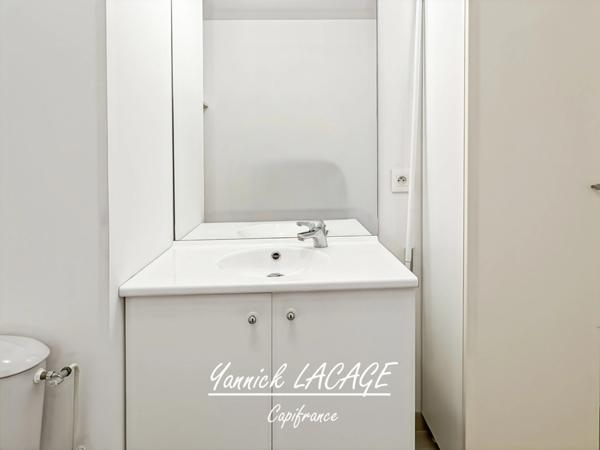 Appartement T2 MARSEILLE 13008 avec terrasse sans vis-à-vis – Résidence récente face au parc du 26e Centenaire