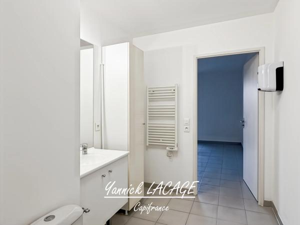 Appartement T2 MARSEILLE 13008 avec terrasse sans vis-à-vis – Résidence récente face au parc du 26e Centenaire