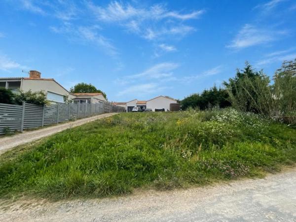 Terrain à vendre |  Olonne-sur-Mer |  342 m²