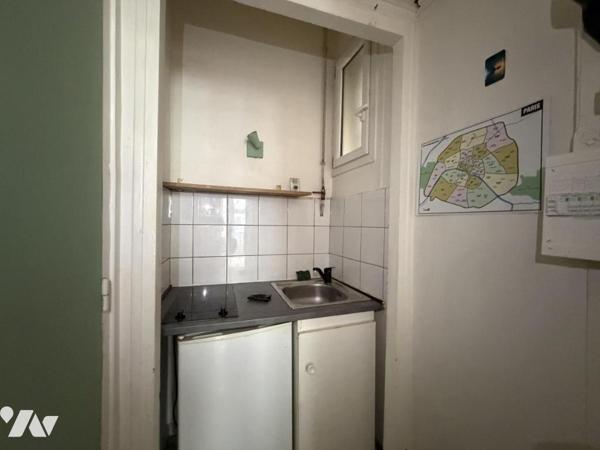 BONNE-NOUVELLE, immeuble avec gardienne - T1 de 17,62 m²