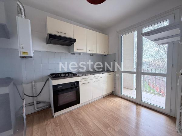Toulouse Rangueil 31400 à deux pas des Facultés , Agréable T3 de 56.45m² très bien agencé , avec petit balcon, cave et place de parking