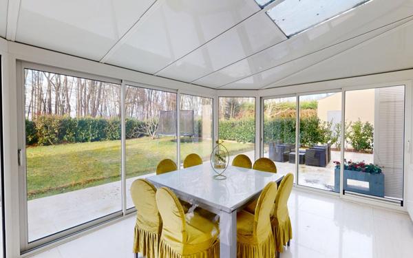 Maison à vendre    6 pièces • 189,80 m2 Bailly-Romainvilliers