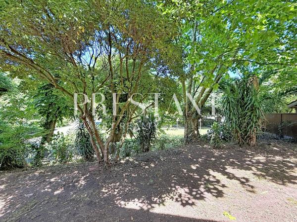 Biarritz au calme d’une allée au quartier Saint Charles maison de charme sur parcelle de 332 m2, BIARRITZ
