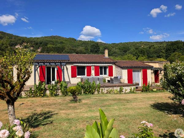 Maison De Plain-Pied Avec Annexe Et Piscine
