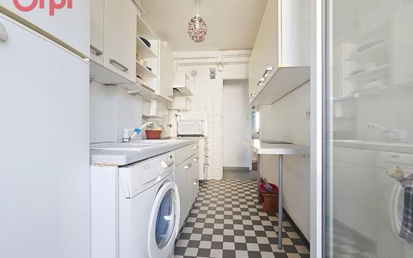 Appartement à vendre    3 pièces • 61,45 m2 La Seyne-sur-Mer