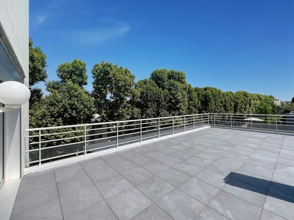 Appartement ancien à NEUILLY SUR SEINE (92200)