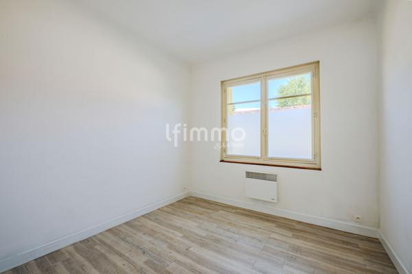 Maison individuelle de plain-pied avec 2 garages