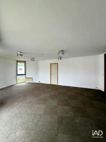 Location hangar 100 m² Marcoussis