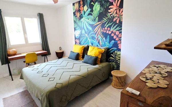 Maison à vendre    5 pièces • 130 m2 Saint-Leu