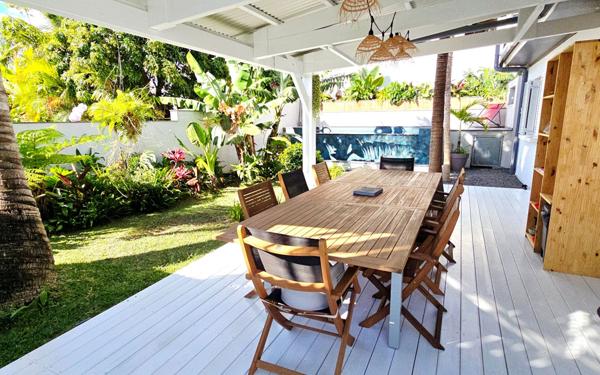 Maison à vendre    5 pièces • 130 m2 Saint-Leu