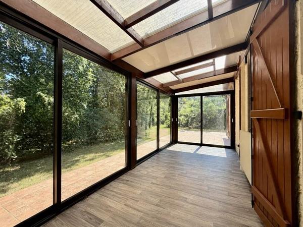 Maison 208 260 € Esvres 5 p 98 m² DPE E