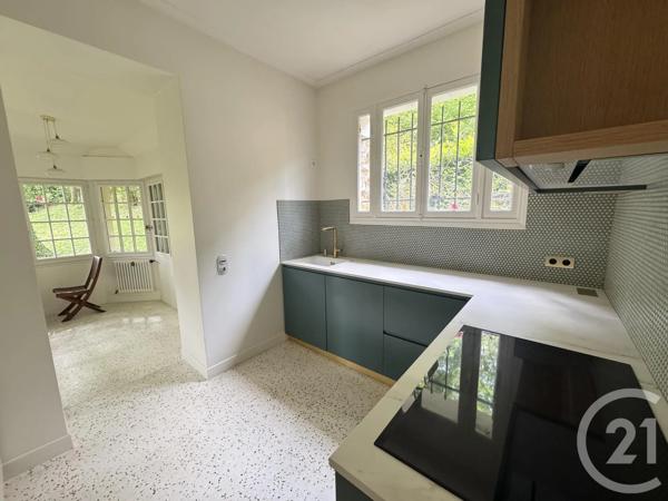 Maison à vendre  7 pièces - 145 m 2   ST REMY LES CHEVREUSE  - 78