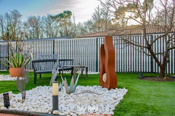 ETAULES - MAISON RECENTE DE PLAIN-PIED AVEC PISCINE URBAINE