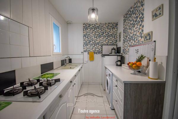 ETAULES - MAISON RECENTE DE PLAIN-PIED AVEC PISCINE URBAINE