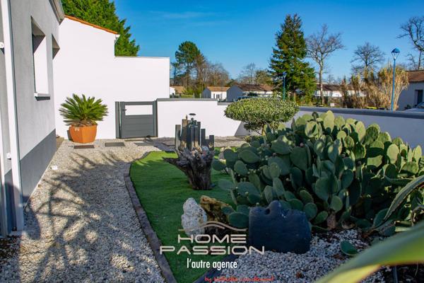 ETAULES - MAISON RECENTE DE PLAIN-PIED AVEC PISCINE URBAINE