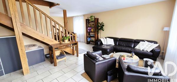Maison à vendre 6 pièces 120 m² Le Coudray-Montceaux