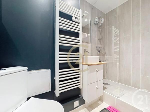 Appartement F2 à vendre  2 pièces - 33 m 2   VIRY CHATILLON  - 91