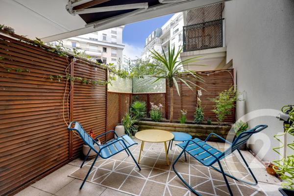 Appartement F3 à vendre  3 pièces - 72,70 m 2   MONTROUGE  - 92