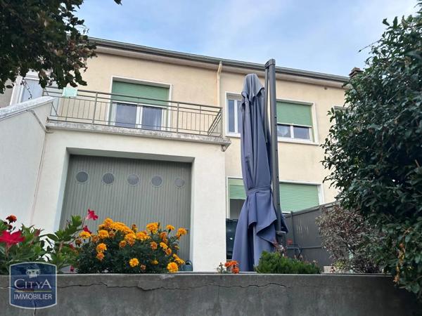 Maison à louer 5 pièces 127m² Châteauroux (36000)