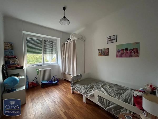Maison à louer 5 pièces 127m² Châteauroux (36000)