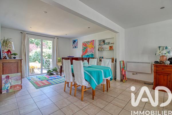 Maison à vendre 7 pièces 182,11 m² Orgeval