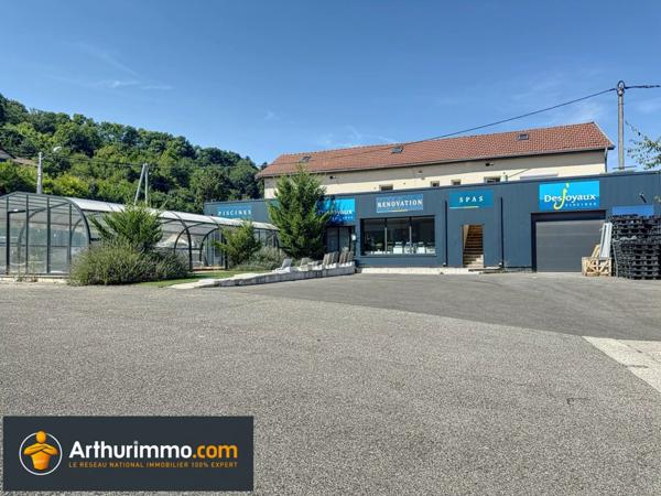 Location Local commercial 210 m2 à Bourgoin-Jallieu