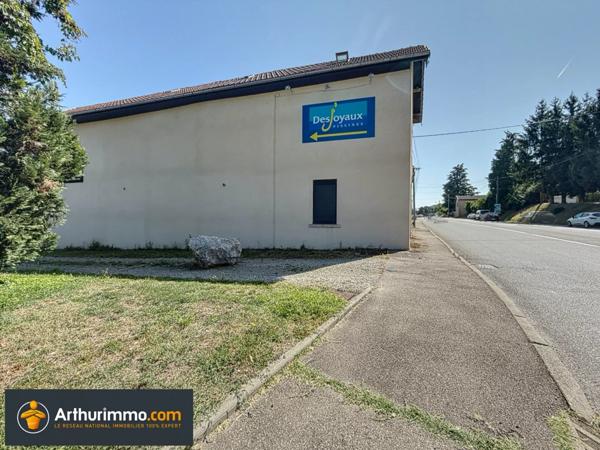 Location Local commercial 210 m2 à Bourgoin-Jallieu