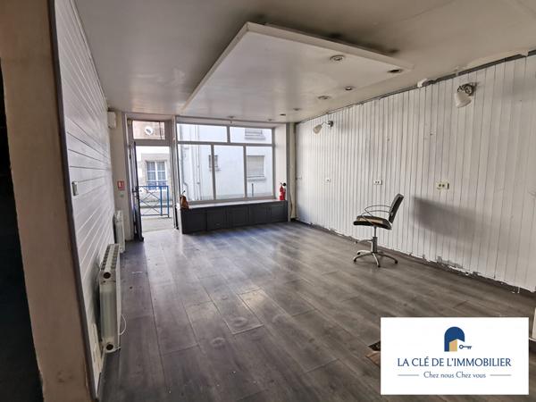 Local commercial 49m², Centre ville.