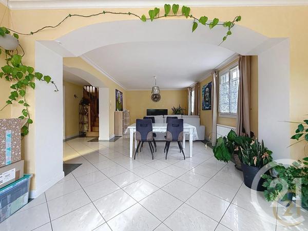 Maison à vendre  6 pièces - 126,16 m 2   MONTVILLE  - 76
