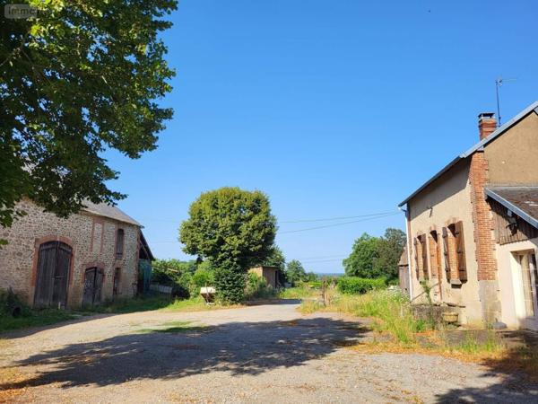 Maison à vendre à Saint-Sulpice-le-Dunois en Creuse (23800), ref : 1198