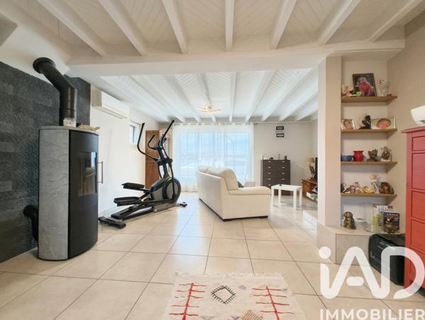Maison à vendre 6 pièces 211 m² Lezoux