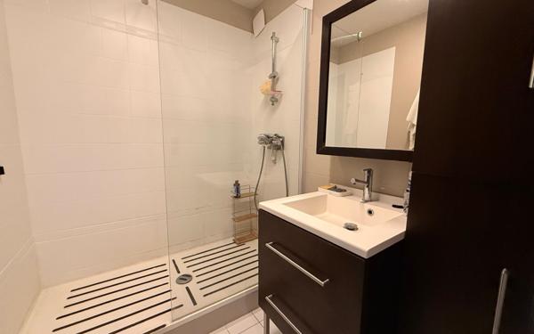 Appartement à vendre    2 pièces • 47 m2 Caen