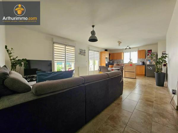 Location                                                      Maison
                        
                     5 pièces                      89 m2                     à Estrées-Saint-Denis