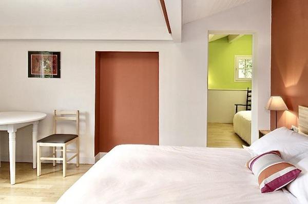 Vente / Maison avec dépendance à Saint-Jean-Pied-de-Port (64220)