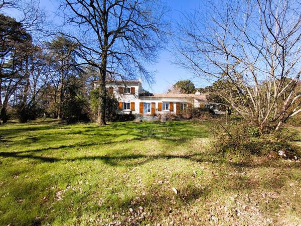 Maison Basse Goulaine 244 m²