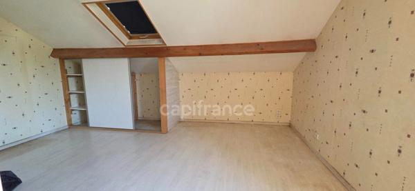 CHARMANTE Maison mitoyenne avec piscine